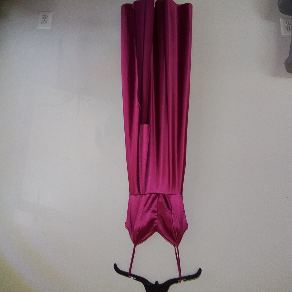 *City Triangles* Pink formal dress